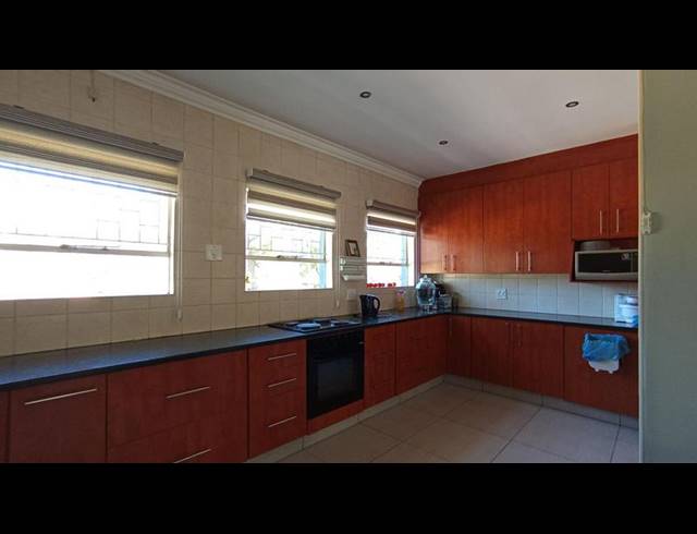 3 BEDROOM HOUSE FOR SALE IN QUELLERINA
